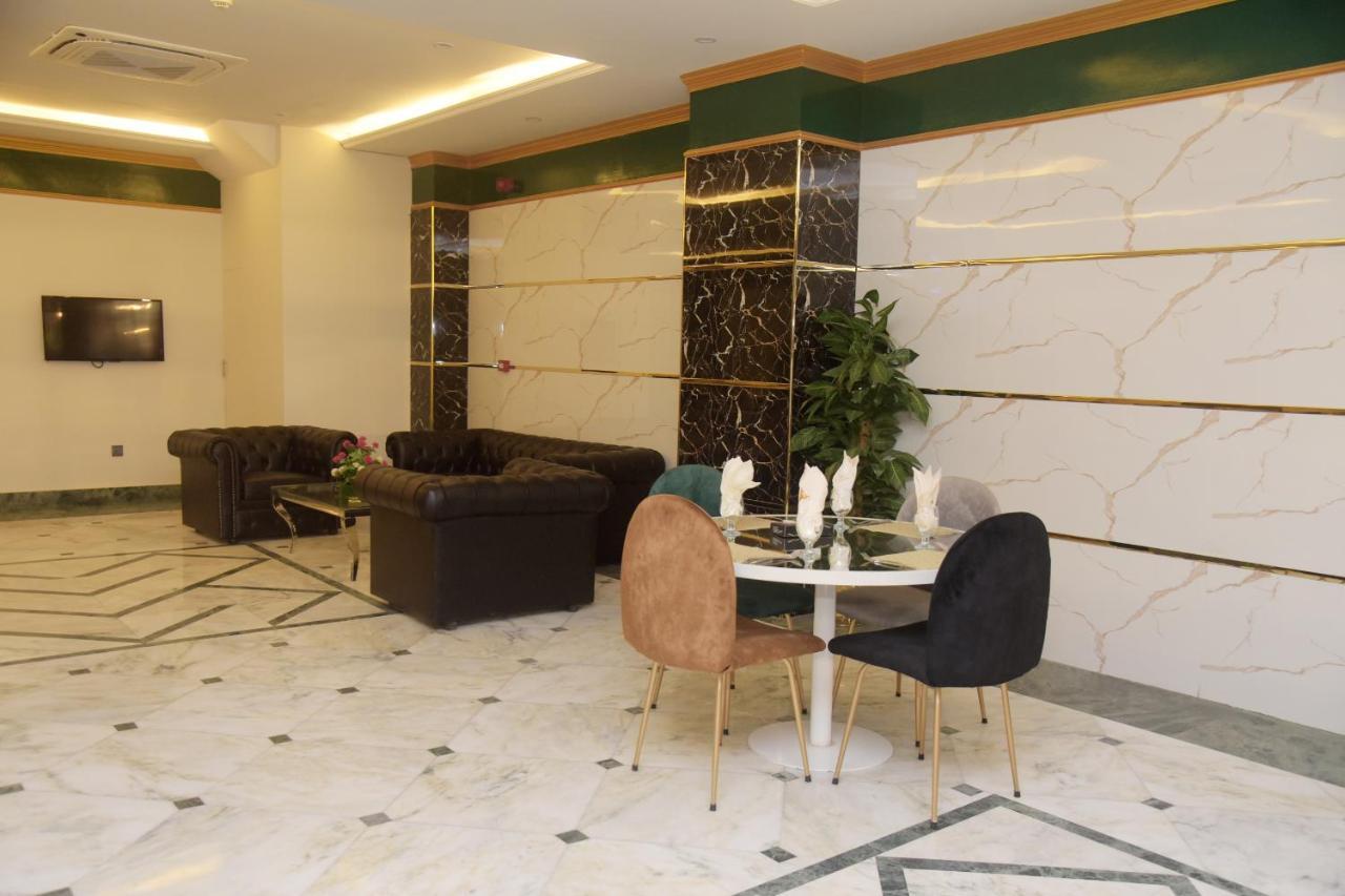 The Rich Hotel & Apartments Lahore Exterior foto